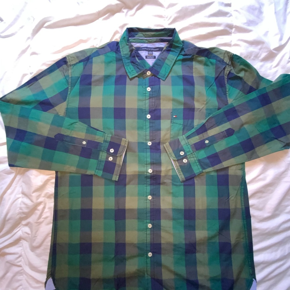 Tommy Hilfiger, men's green cotton shirt, size XXL, pit to pit 24”, like new,